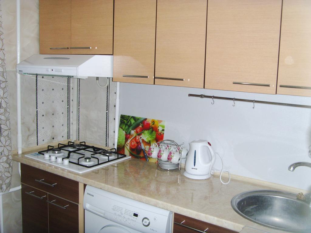 Apartment On Karl Liebknecht Street Тираспол Екстериор снимка